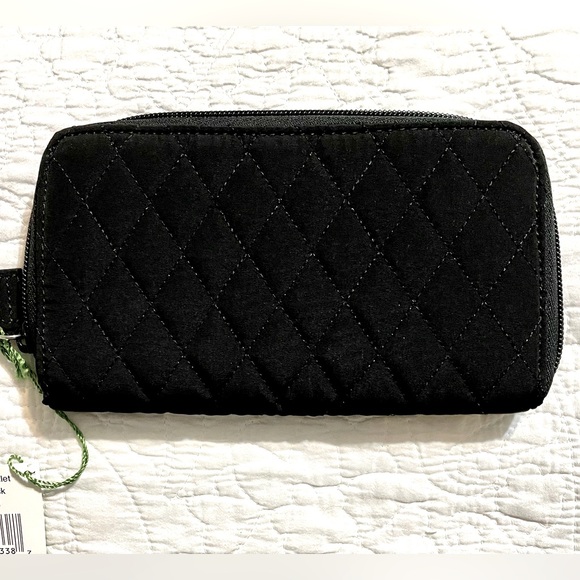 VERA BRADLEY Classic quilted Accordion Wallet color Black size 8x5 NWT - Picture 4 of 9